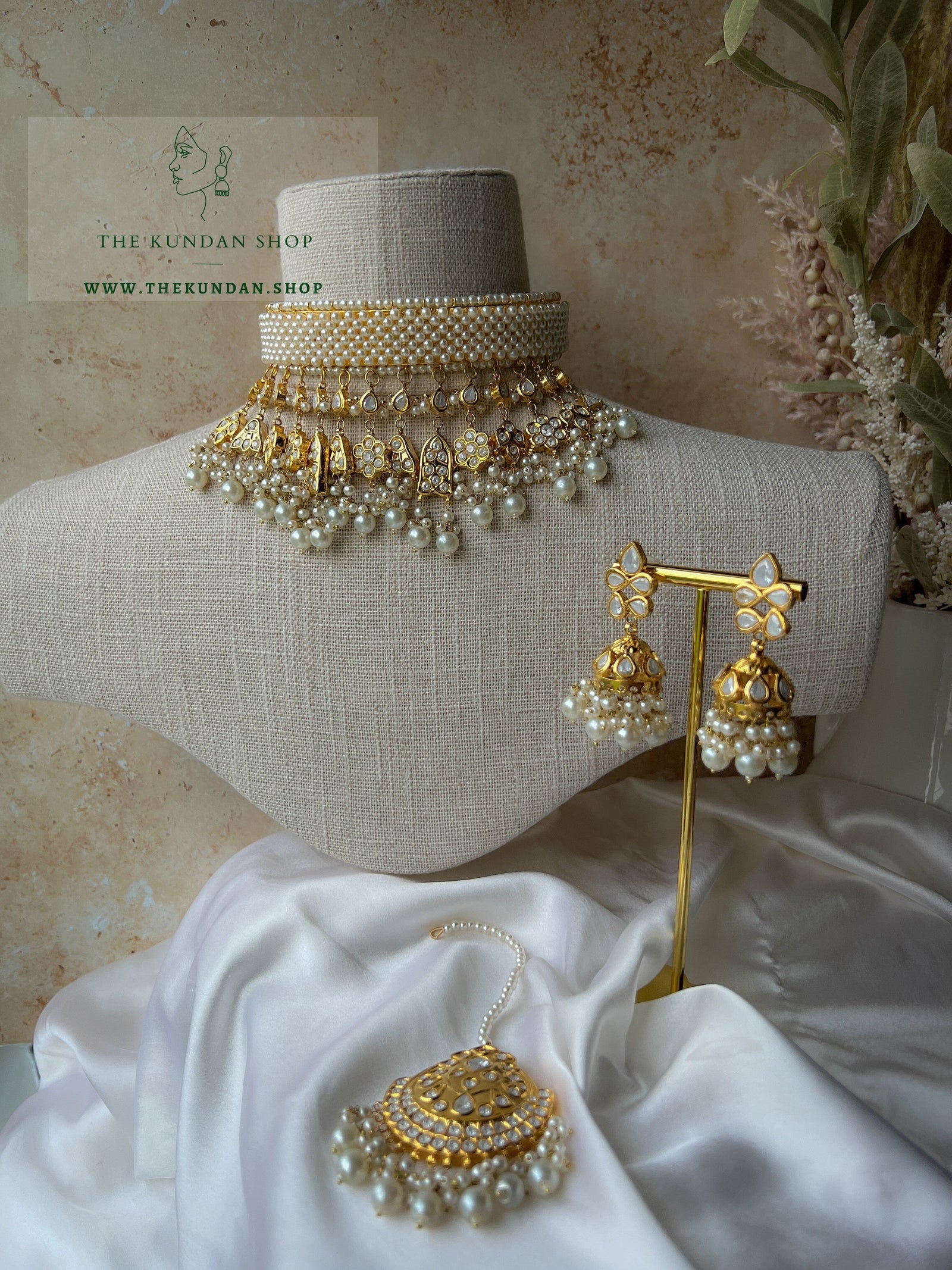 Pearl Essence Necklace Sets THE KUNDAN SHOP 