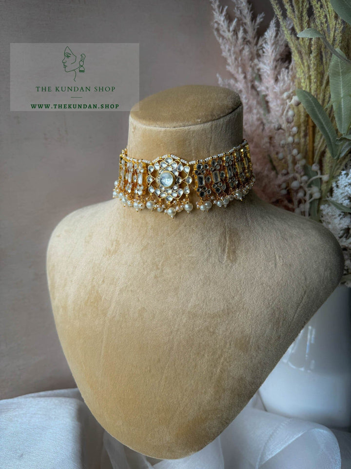 Lucky Chance Choker in Kundan Necklace Sets THE KUNDAN SHOP 