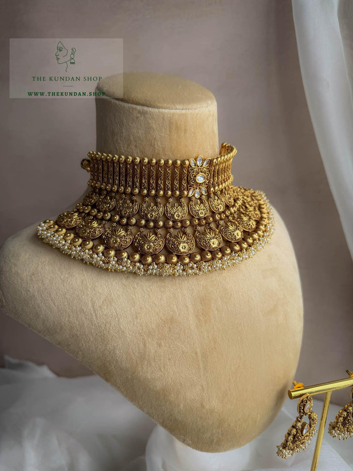 Pearl Cluster in Antique Necklace Sets THE KUNDAN SHOP 