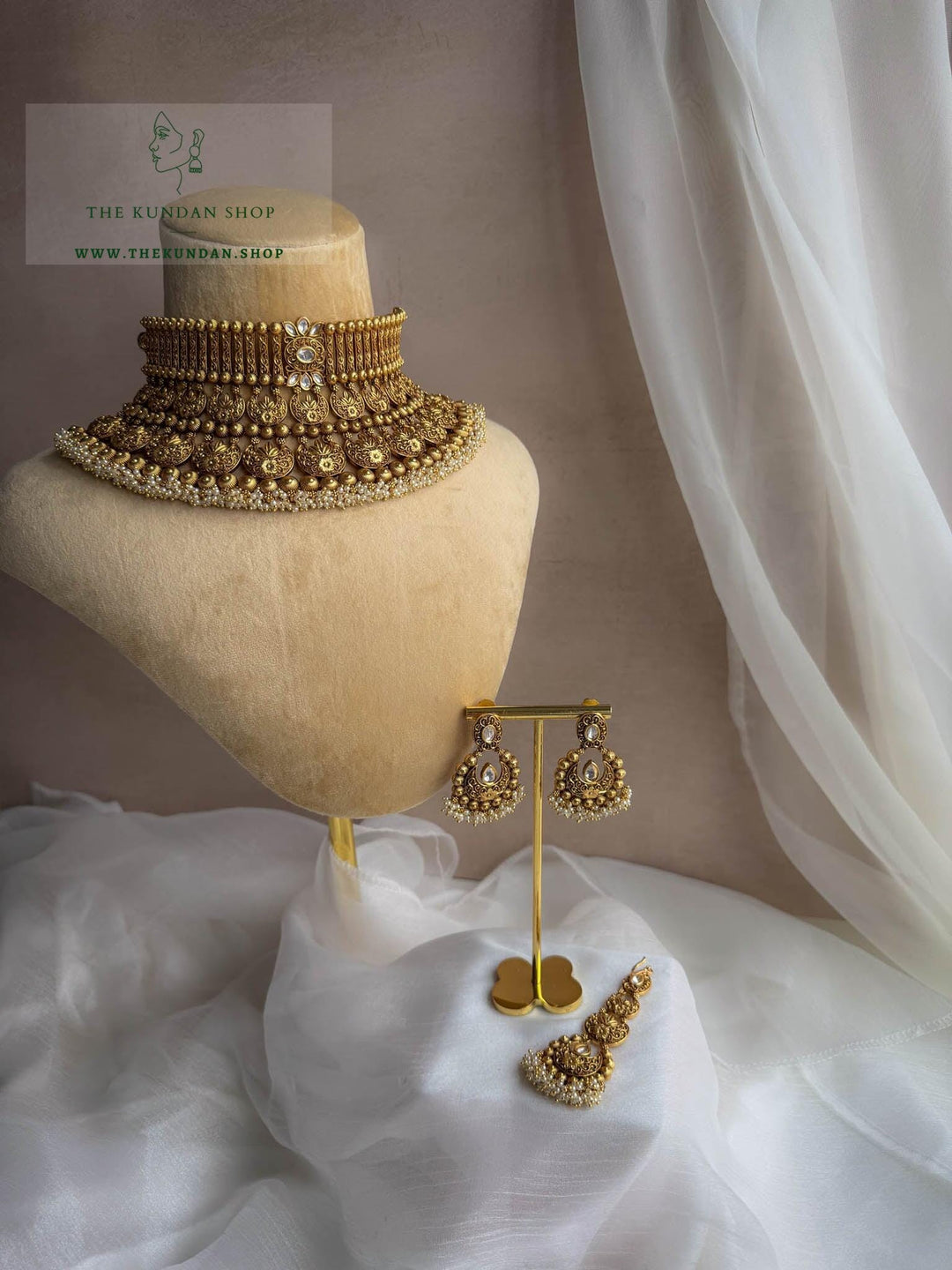 Pearl Cluster in Antique Necklace Sets THE KUNDAN SHOP 