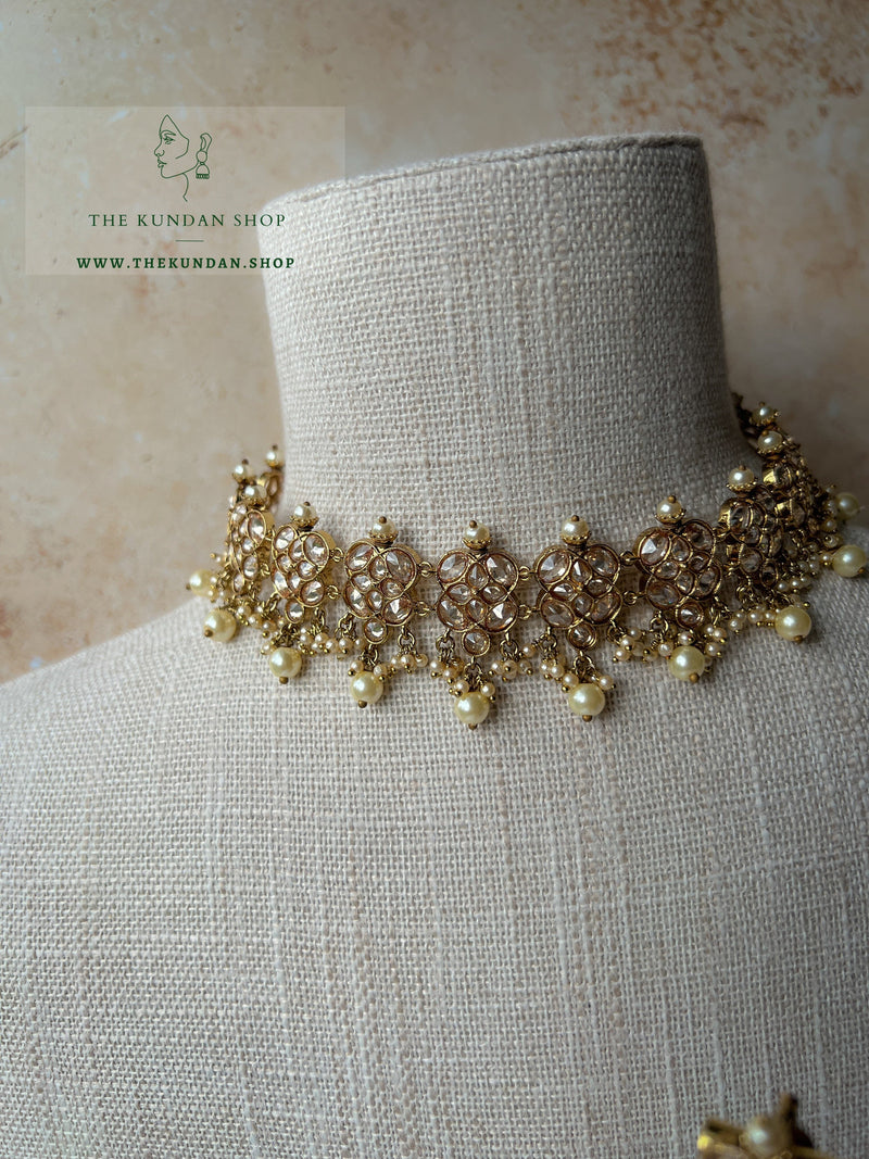 Rescued Floral in Pearl Necklace Sets THE KUNDAN SHOP 