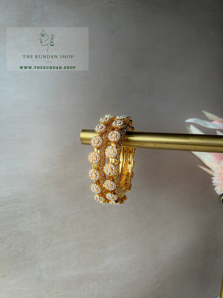 Pearl Boundaries - Gold Kangans Bangles THE KUNDAN SHOP 