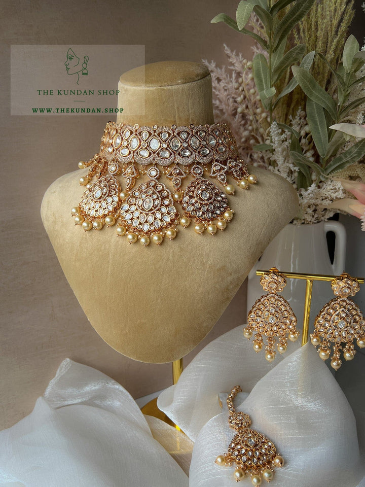 Romance in Pearl Necklace Sets THE KUNDAN SHOP 