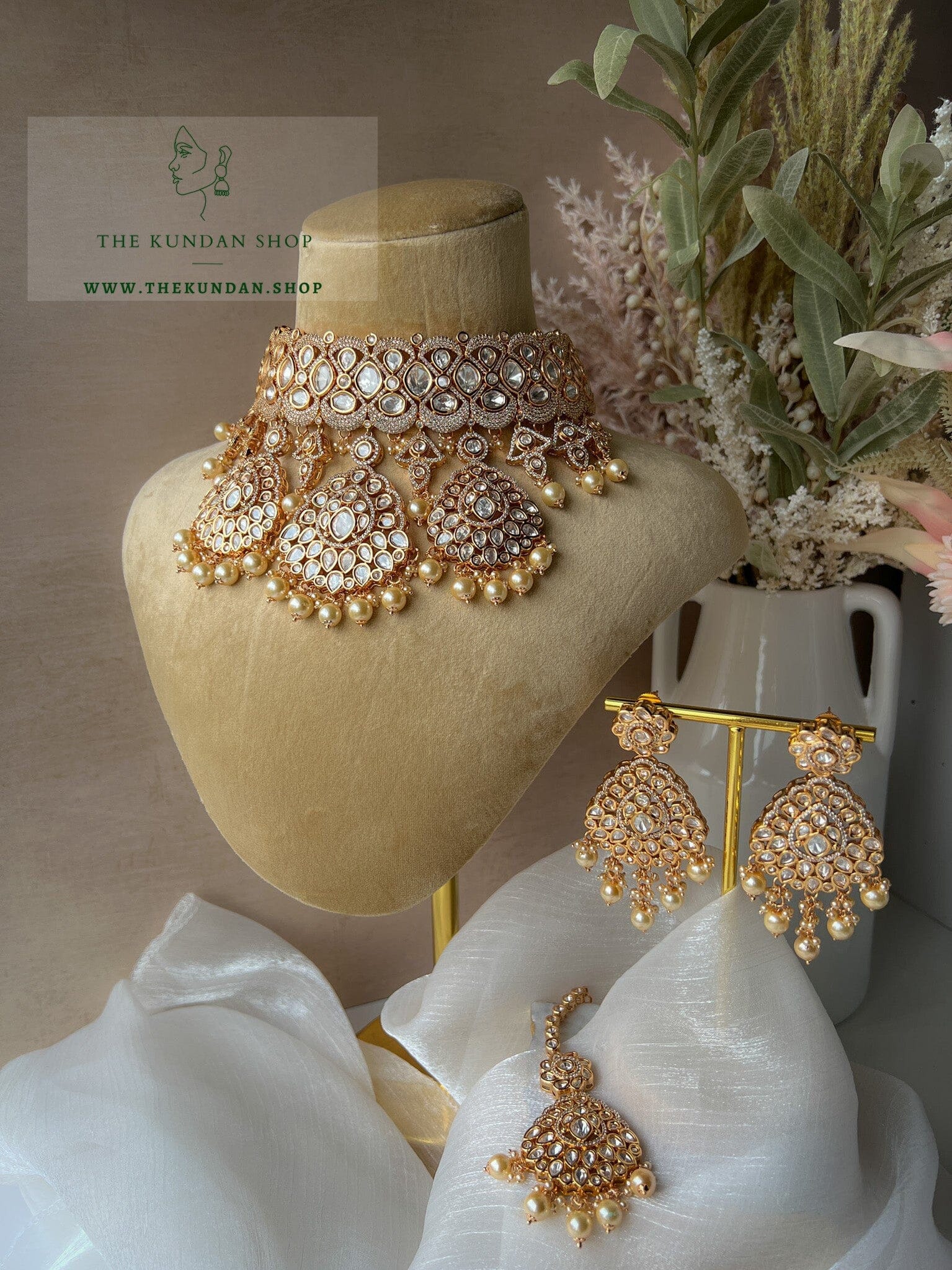 Romance in Pearl Necklace Sets THE KUNDAN SHOP 