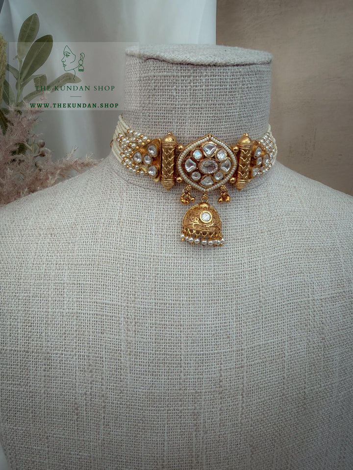 Pretty Telling // Pearl Necklace Sets THE KUNDAN SHOP 