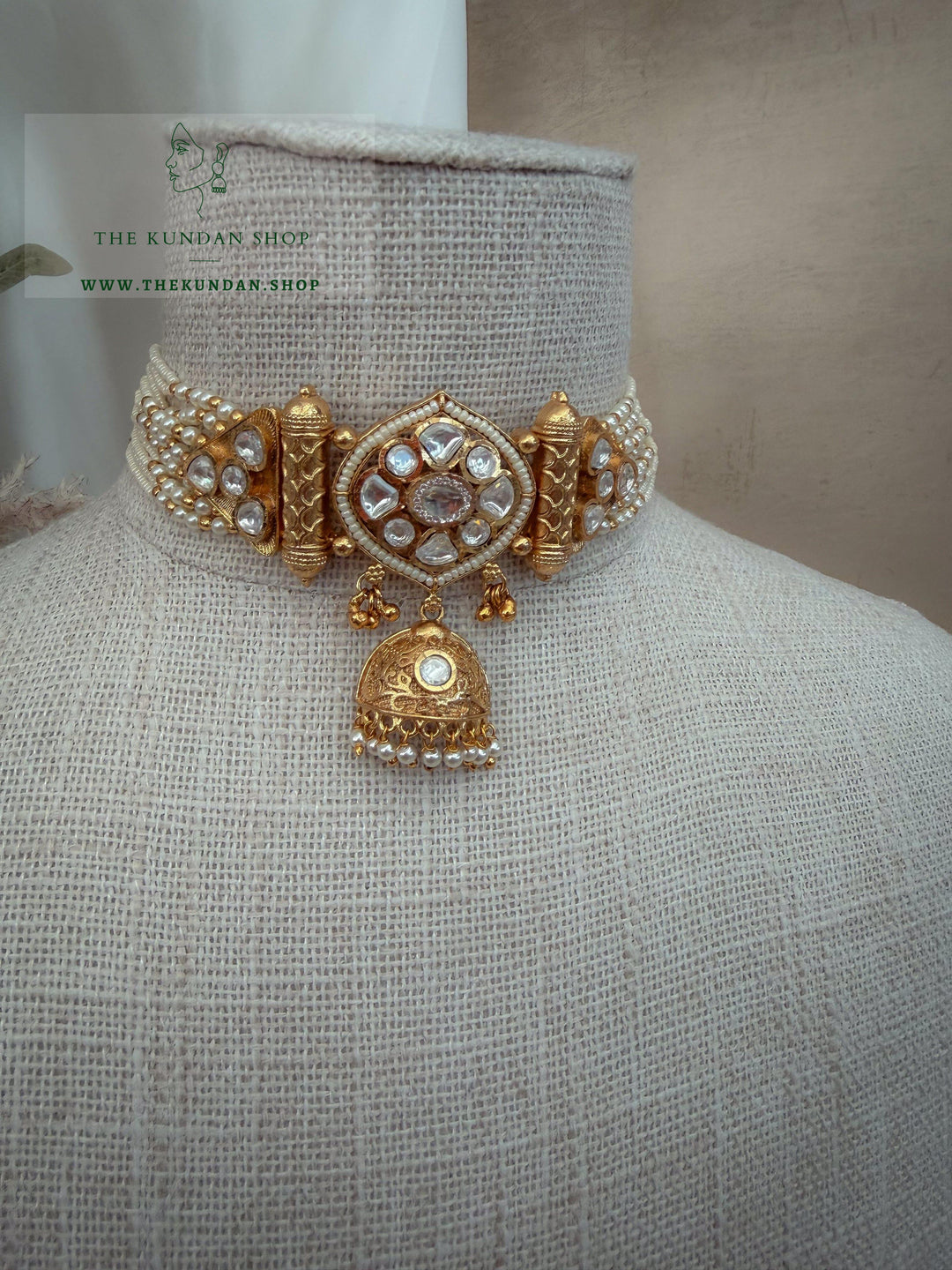 Pretty Telling // Pearl Necklace Sets THE KUNDAN SHOP 