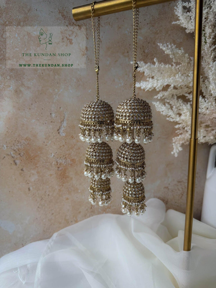 Dainty Drops in Pearl // Kaleeray Kaleeray THE KUNDAN SHOP 