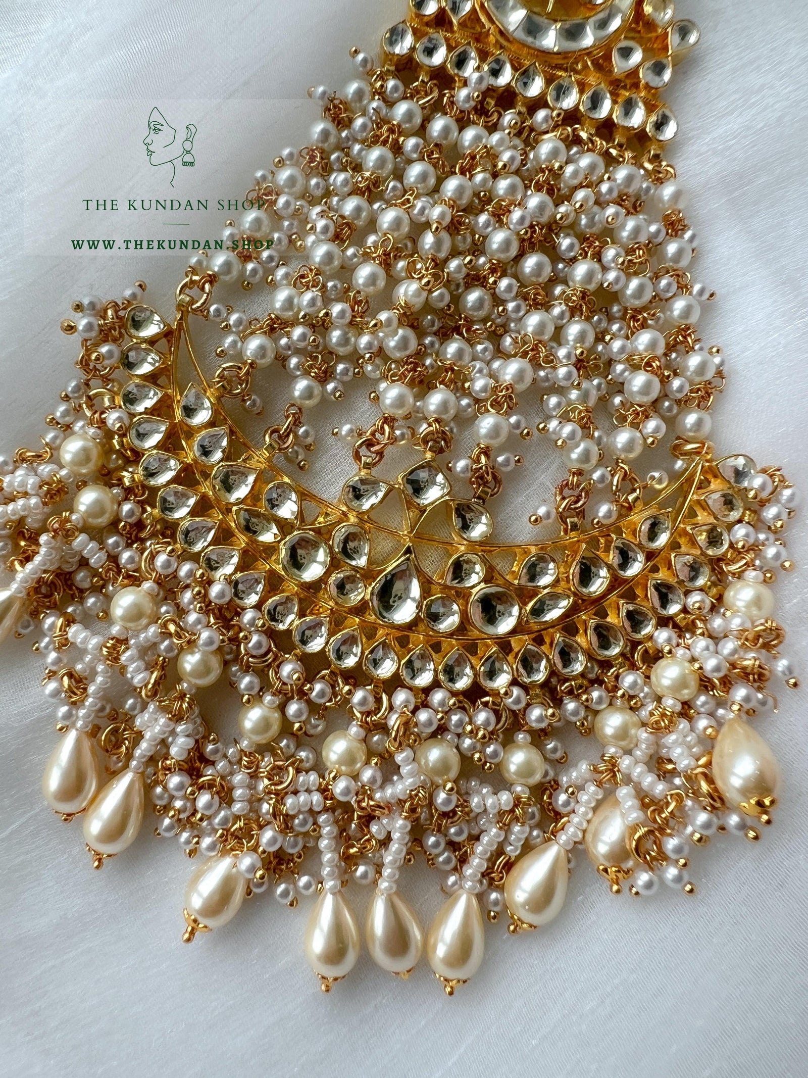 Deserving in Kundan Passa in Pearl Passa THE KUNDAN SHOP 