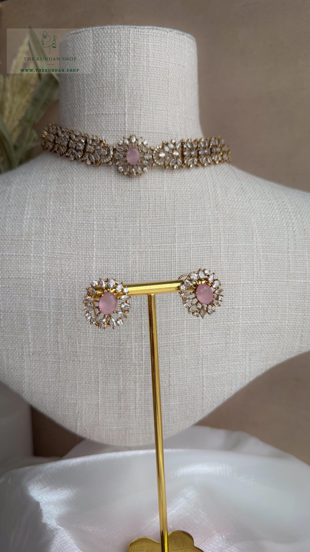 Aurora in Champagne // Pink Necklace Sets THE KUNDAN SHOP 