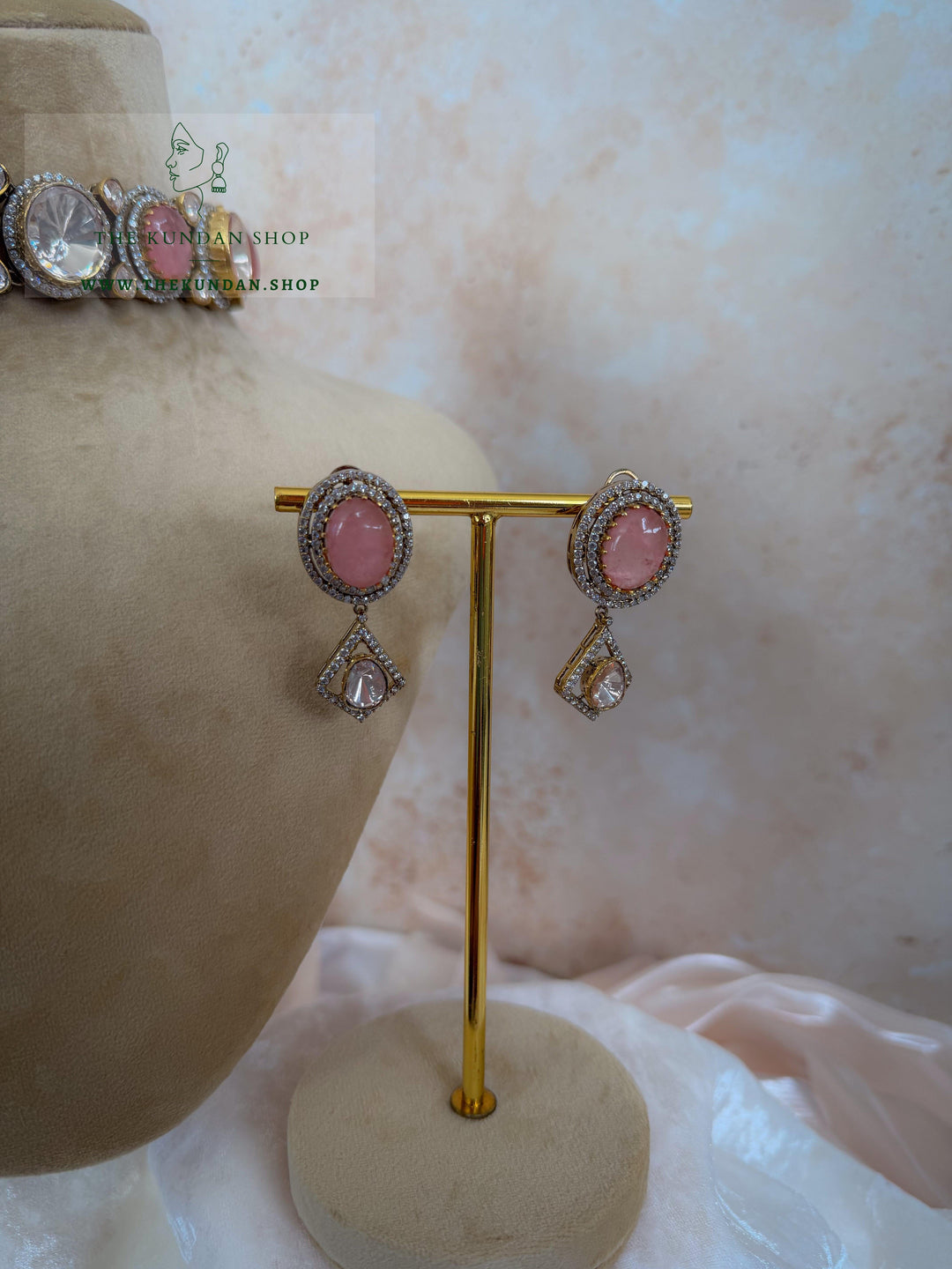 Glass Muse in Pink
