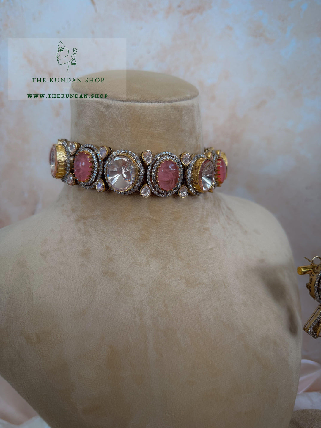 Glass Muse in Pink