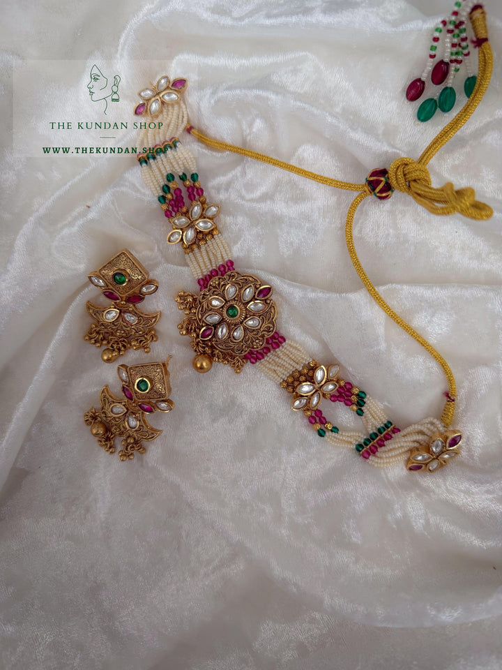 Pretty Theory // Pink &amp; Green Necklace Sets THE KUNDAN SHOP 