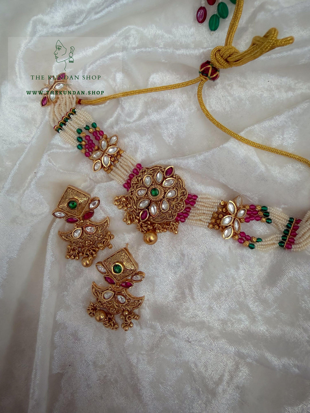 Pretty Theory // Pink &amp; Green Necklace Sets THE KUNDAN SHOP 