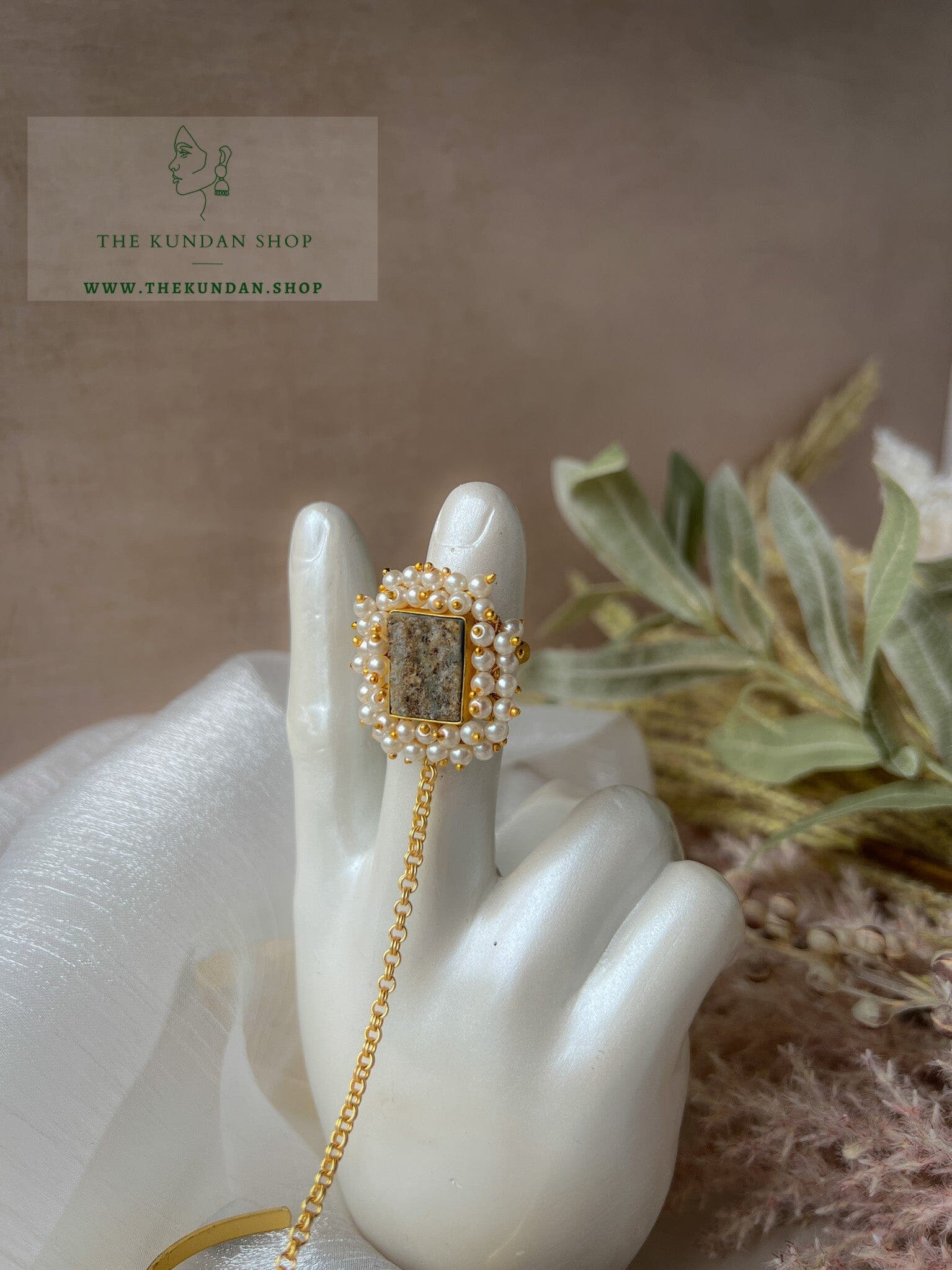 Stones in Light Pink // Bracelet + Ring Combo Bangles THE KUNDAN SHOP 