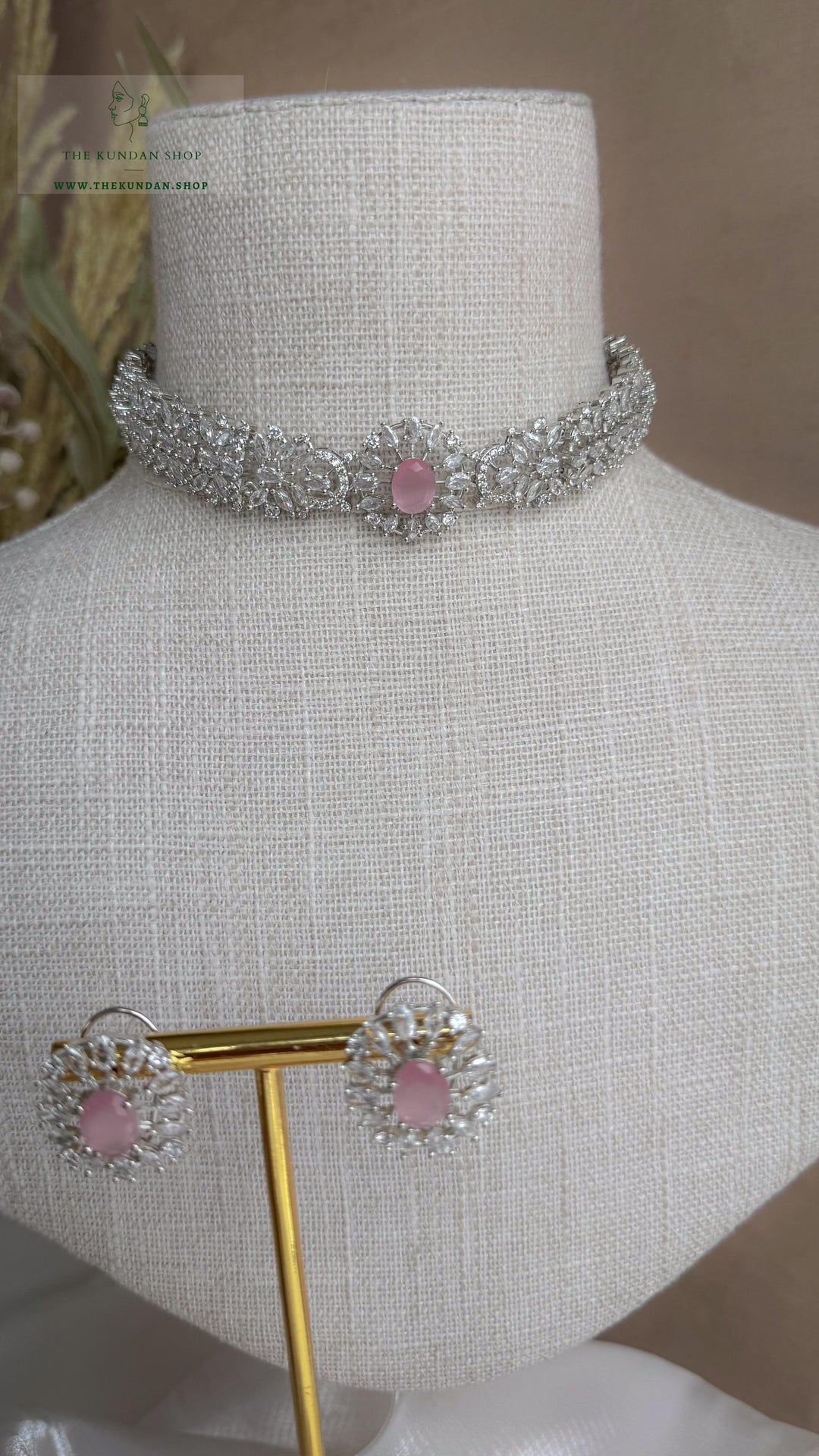 Aurora in Silver // Pink Necklace Sets THE KUNDAN SHOP 
