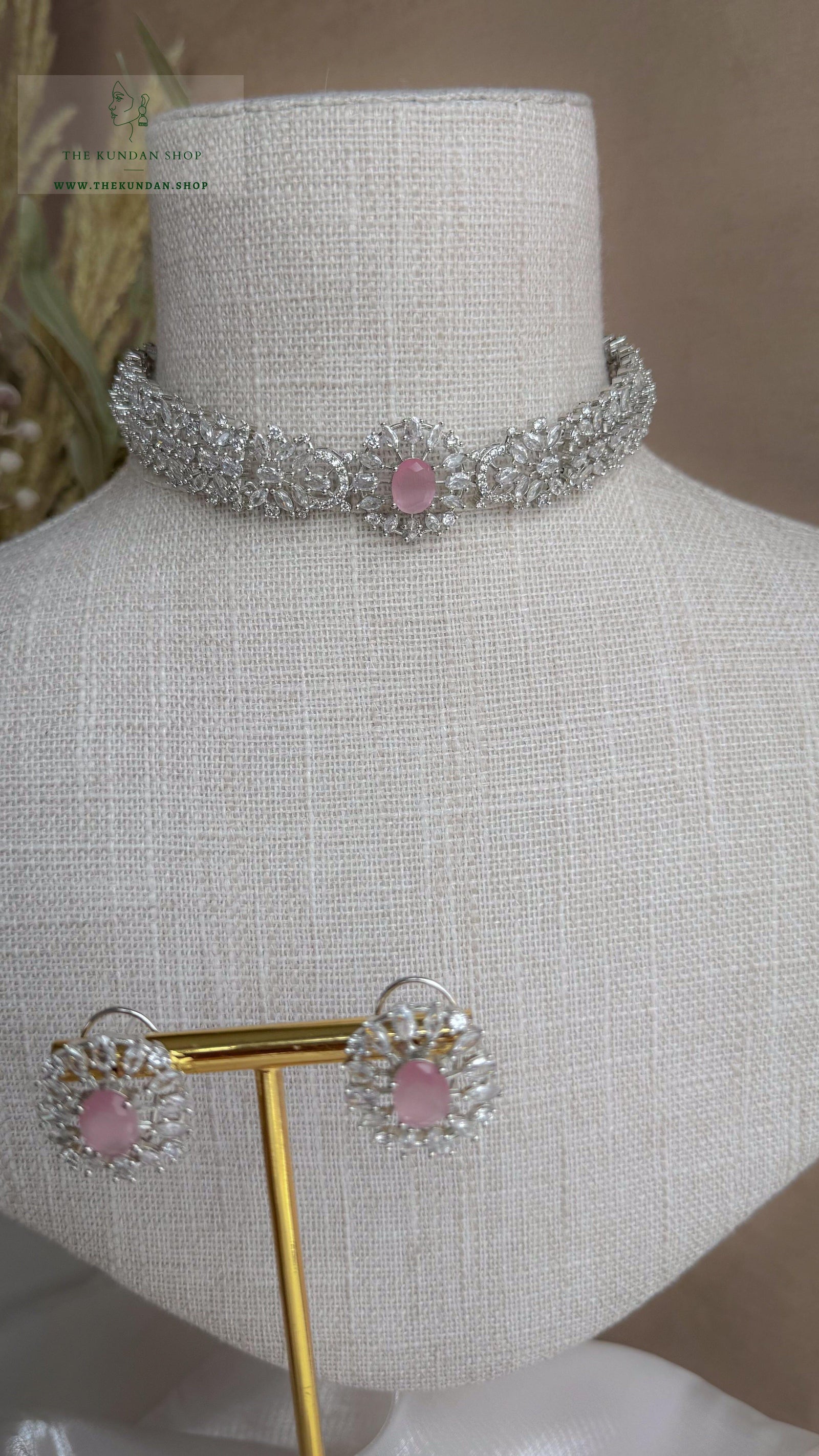 Aurora in Silver // Pink Necklace Sets THE KUNDAN SHOP 