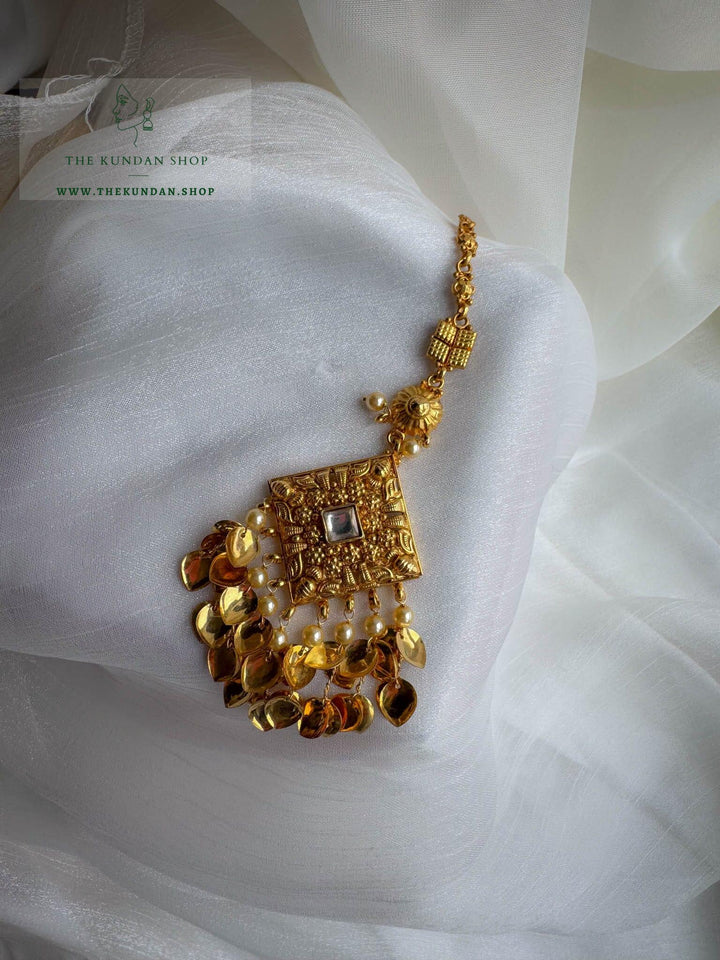 Implicate Pippal Patti in Golden Necklace Sets THE KUNDAN SHOP 