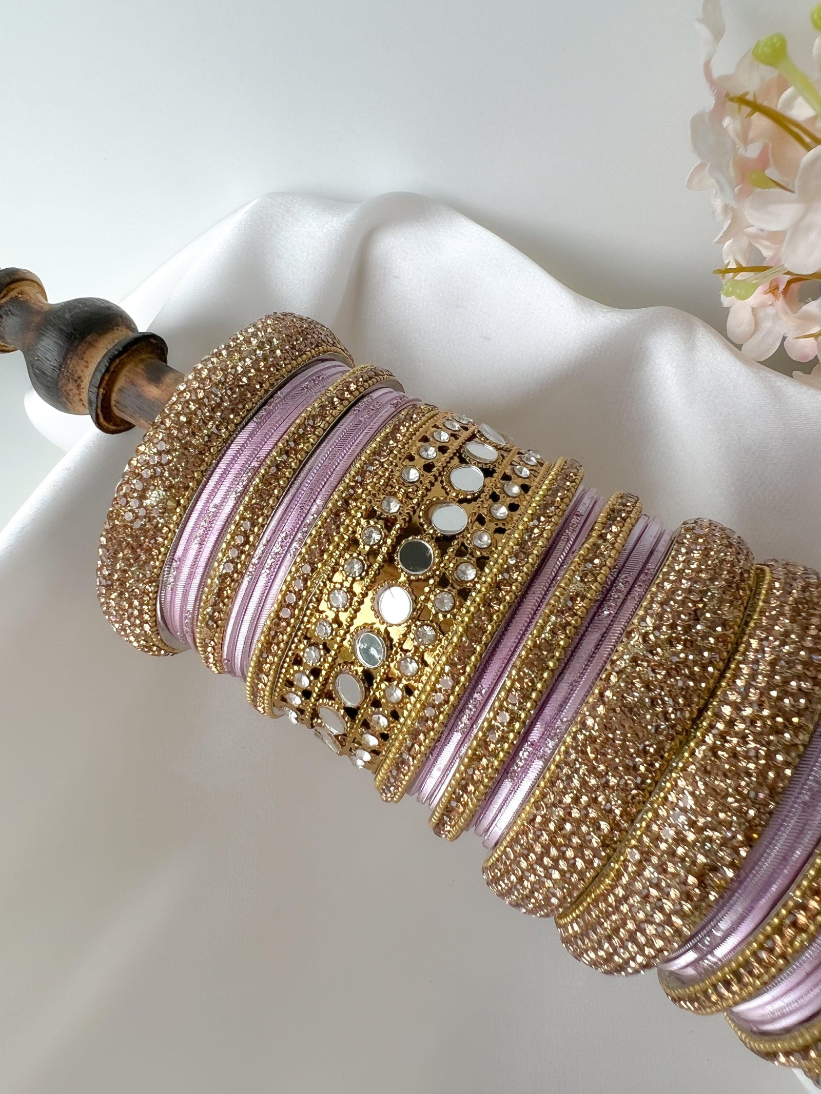 Round Sheesha Bangles in Purple Pink Bangles THE KUNDAN SHOP 