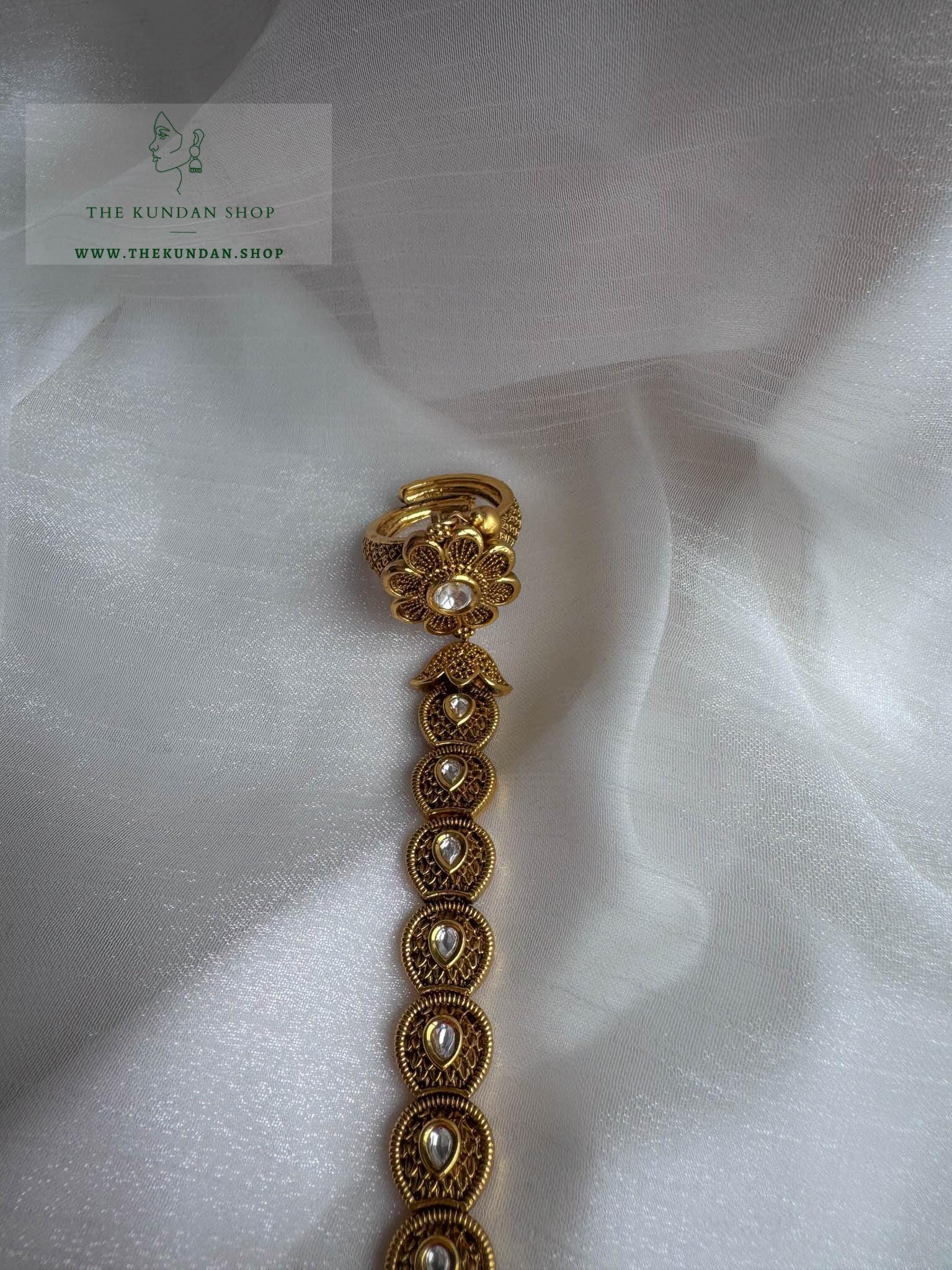 Daisy Ring // Bridal Haathphool Ring THE KUNDAN SHOP 