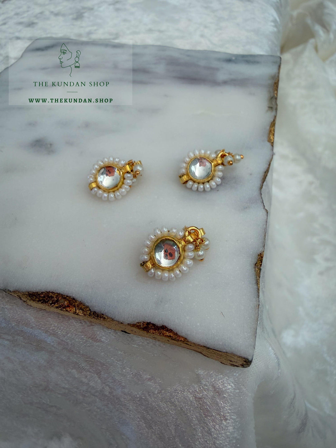 Round Kundan Nose Pin Naath THE KUNDAN SHOP 