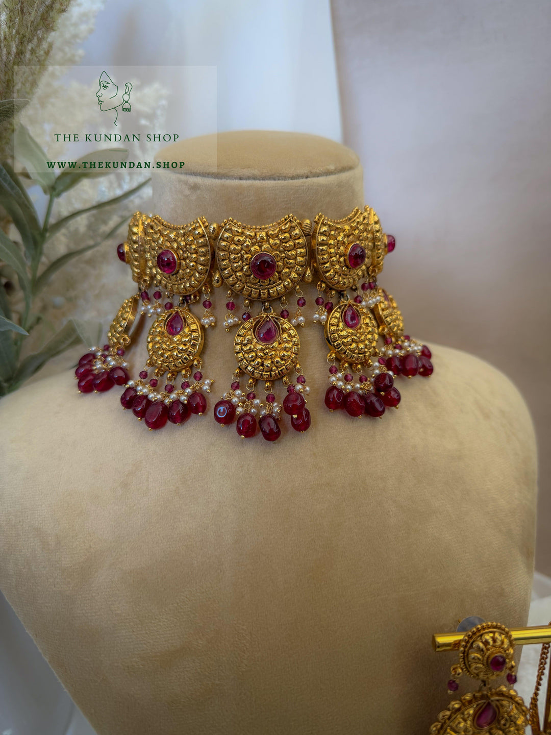Stay Still in Ruby Necklace Sets THE KUNDAN SHOP 