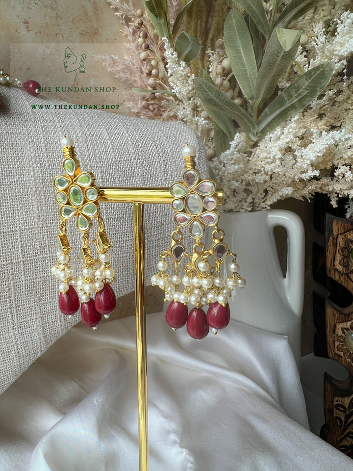 Flower Mirrors in Ruby Necklace Sets THE KUNDAN SHOP 