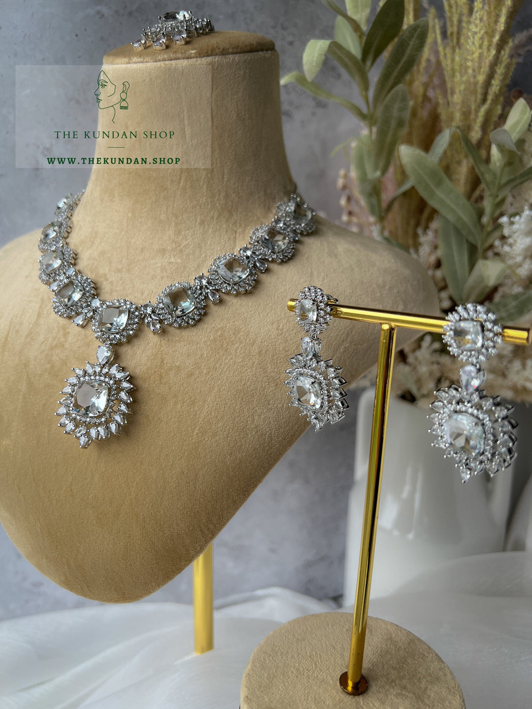 Flattery in Silver Necklace Sets THE KUNDAN SHOP 