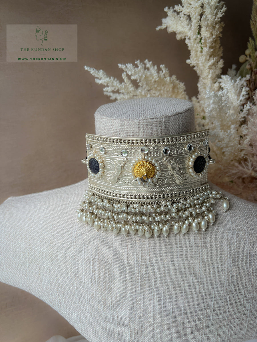 A Statement Choker // Oxidized Silver Necklace Sets THE KUNDAN SHOP 