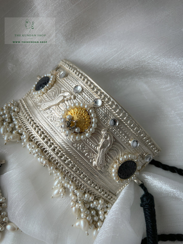 A Statement Choker // Oxidized Silver Necklace Sets THE KUNDAN SHOP 