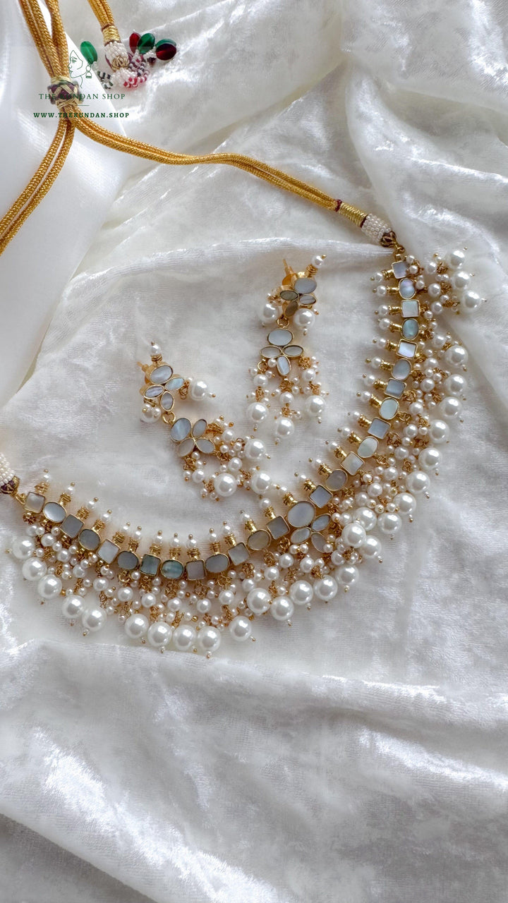 Calm in Pearl Necklace Sets THE KUNDAN SHOP Mother of Pearl 