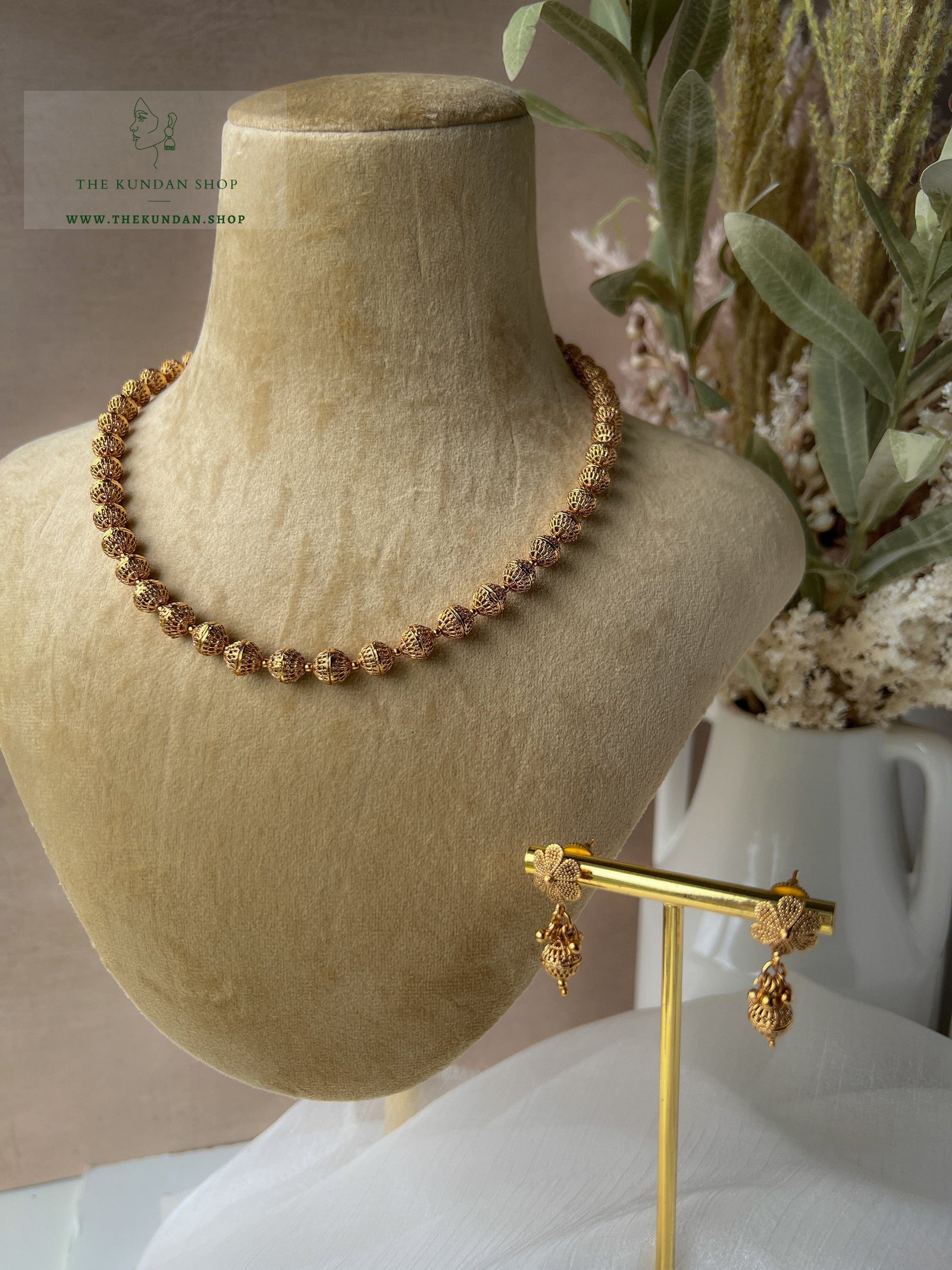 Strung Together / Single Layer Set Necklace Sets THE KUNDAN SHOP 