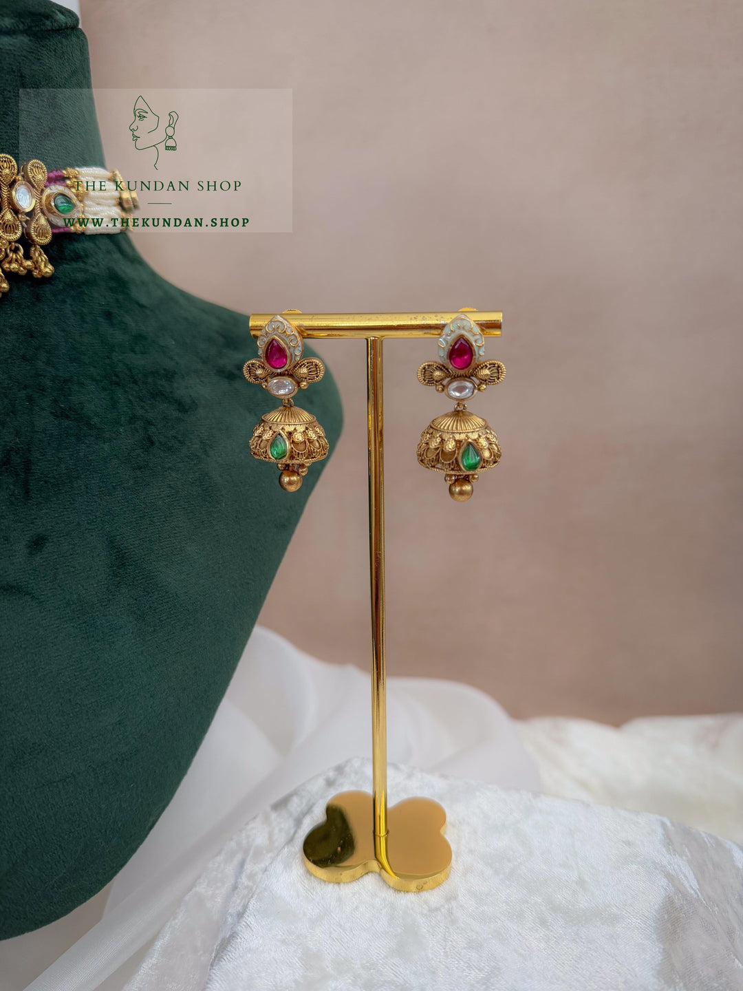 A Quiet Yes // Pink &amp; Green Necklace Sets THE KUNDAN SHOP 