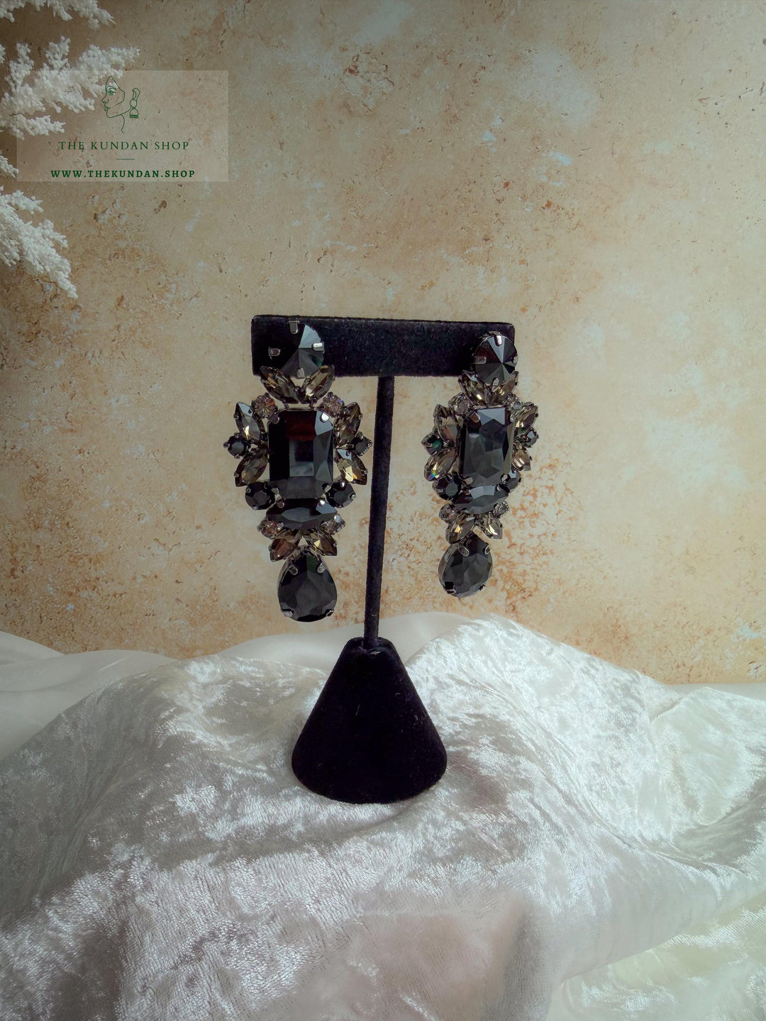 Luminous Twist Earrings THE KUNDAN SHOP Black 