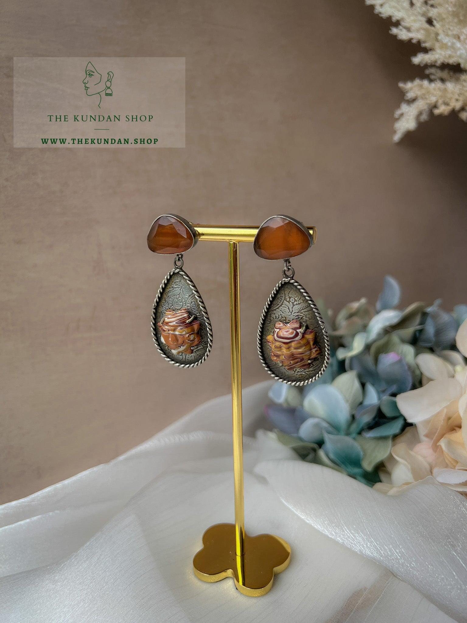 Sunface Carved Earrings Earrings THE KUNDAN SHOP Rust 