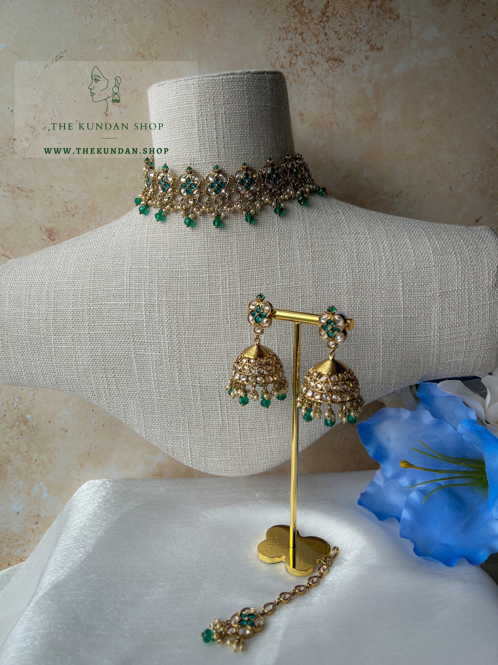 Rescued Floral in Turquoise Green Necklace Sets THE KUNDAN SHOP 