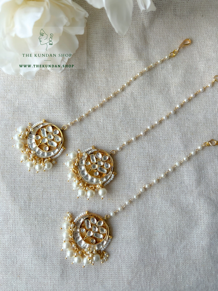 Handled in Pearl Tikka Maangtikka THE KUNDAN SHOP 
