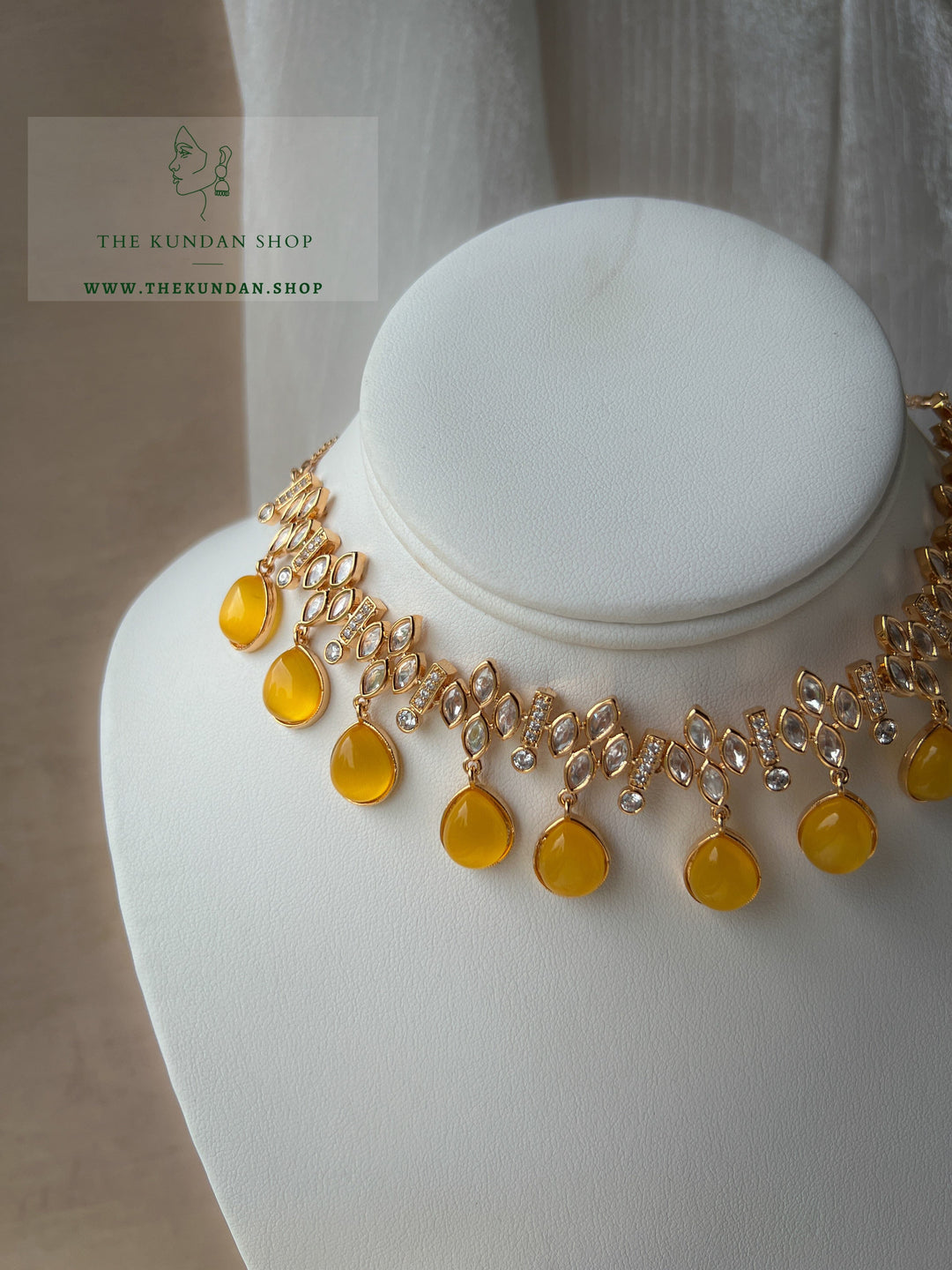 Make it Right in Yellow Necklace Sets THE KUNDAN SHOP 