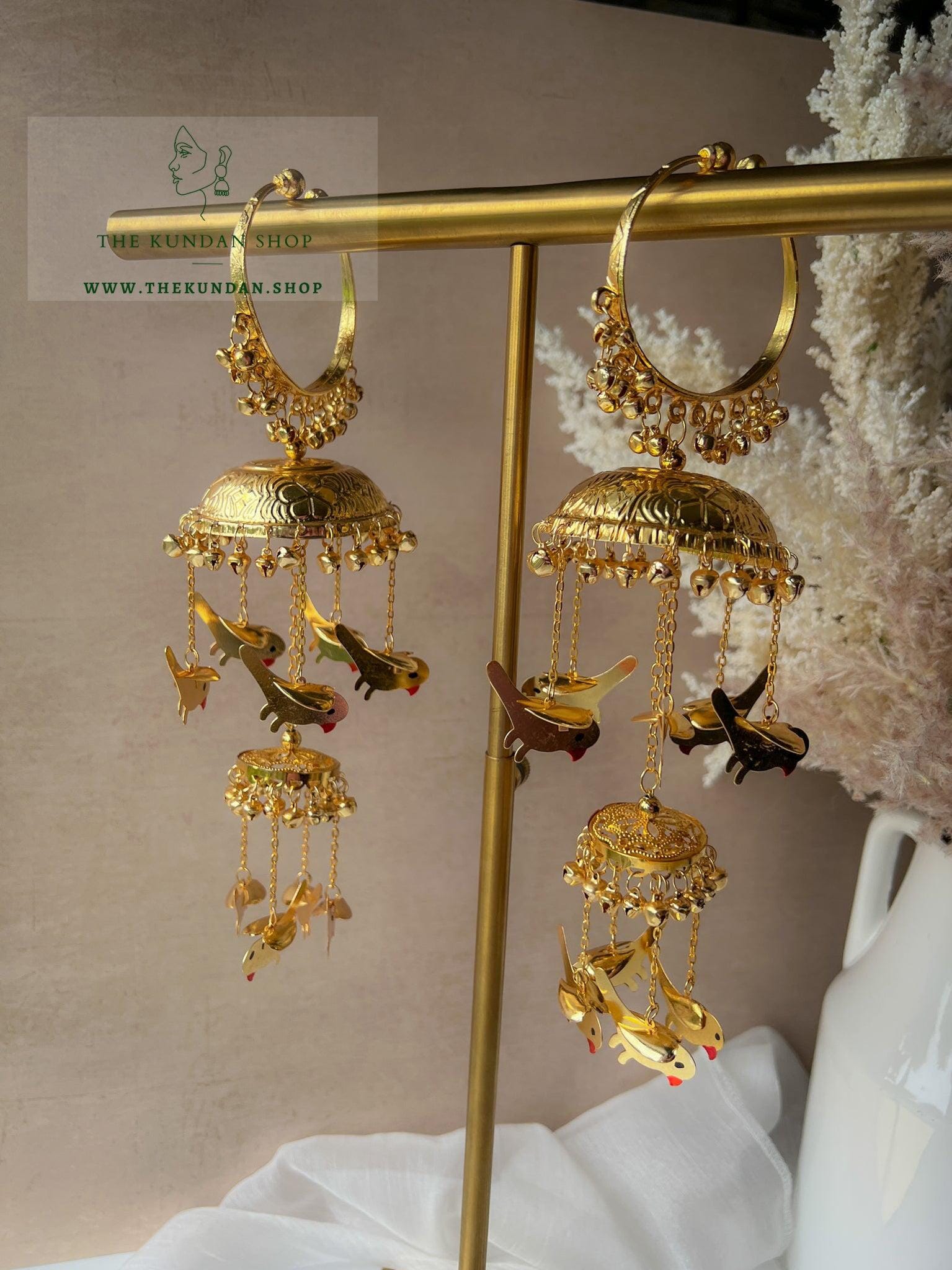 Dainty Flight in Gold Kaleeray Kaleeray THE KUNDAN SHOP 