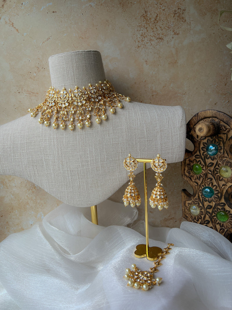 In A Journey in Pearl Necklace Sets THE KUNDAN SHOP 