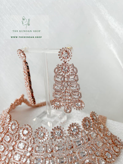 Wanders in Rose Gold