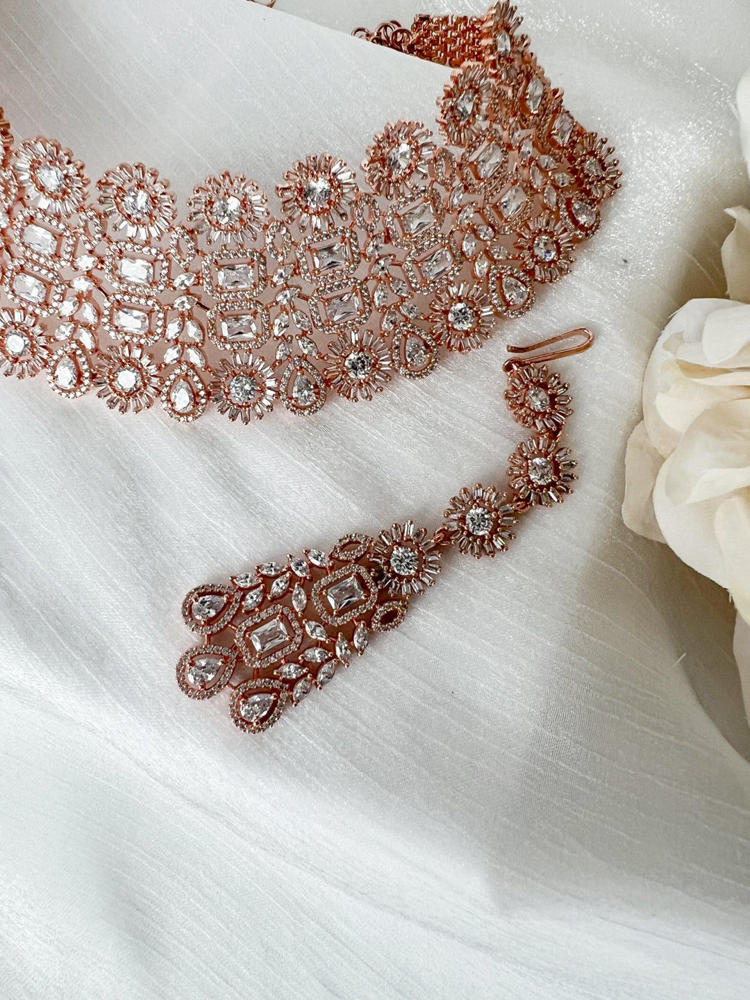 Wanders in Rose Gold Necklace Sets THE KUNDAN SHOP 