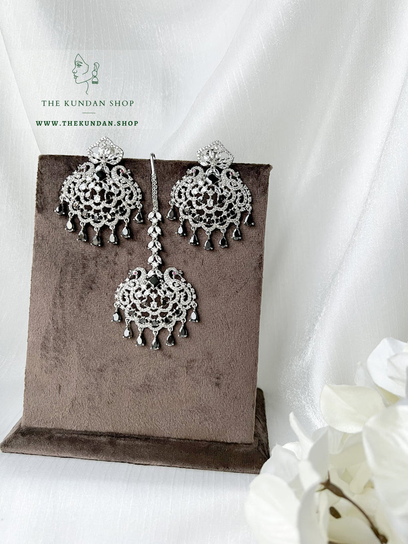 Serenity in Silver & Black Earrings + Tikka THE KUNDAN SHOP 