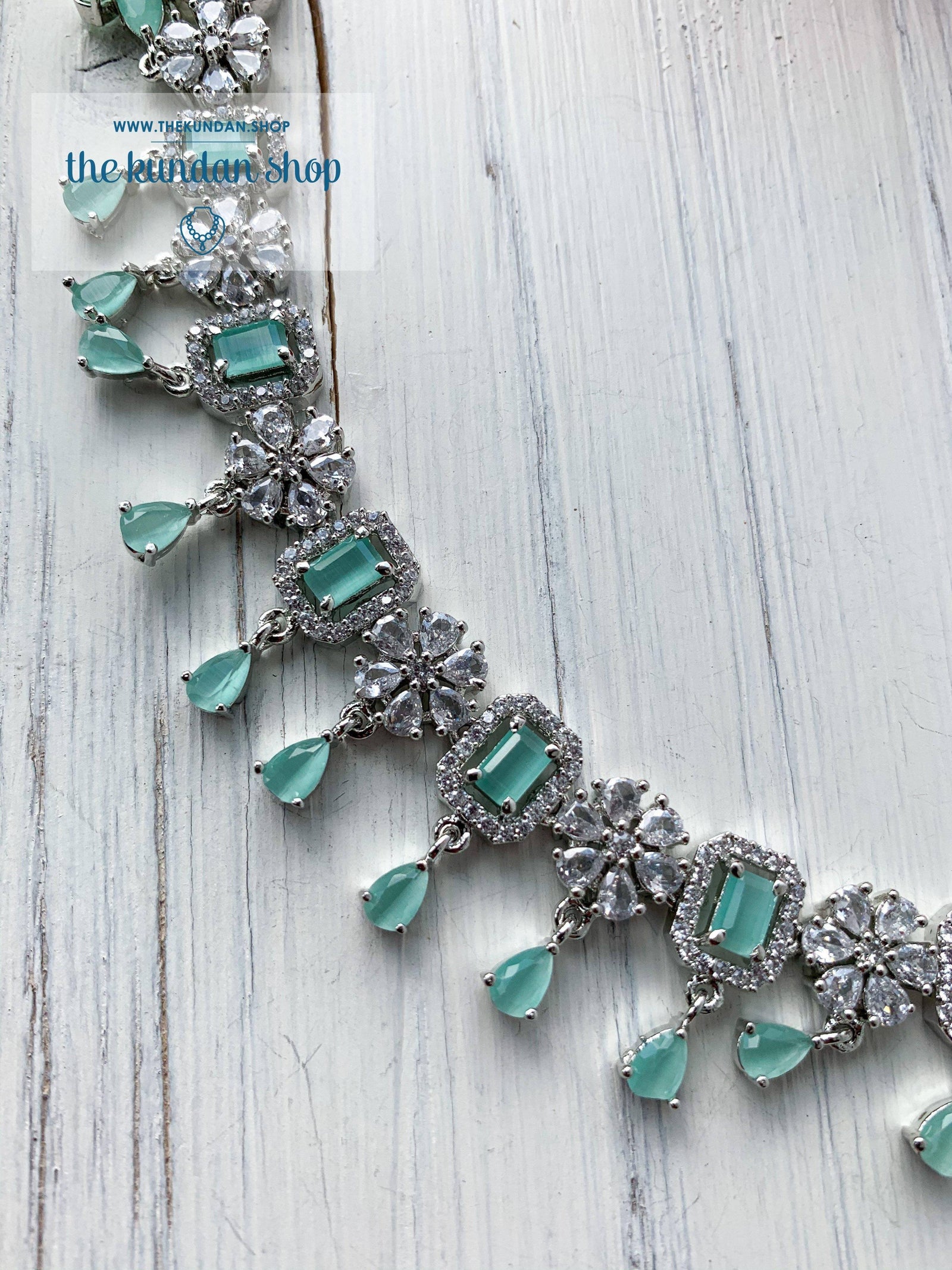 Evening Elegance - Round + Square, Necklace Sets - THE KUNDAN SHOP