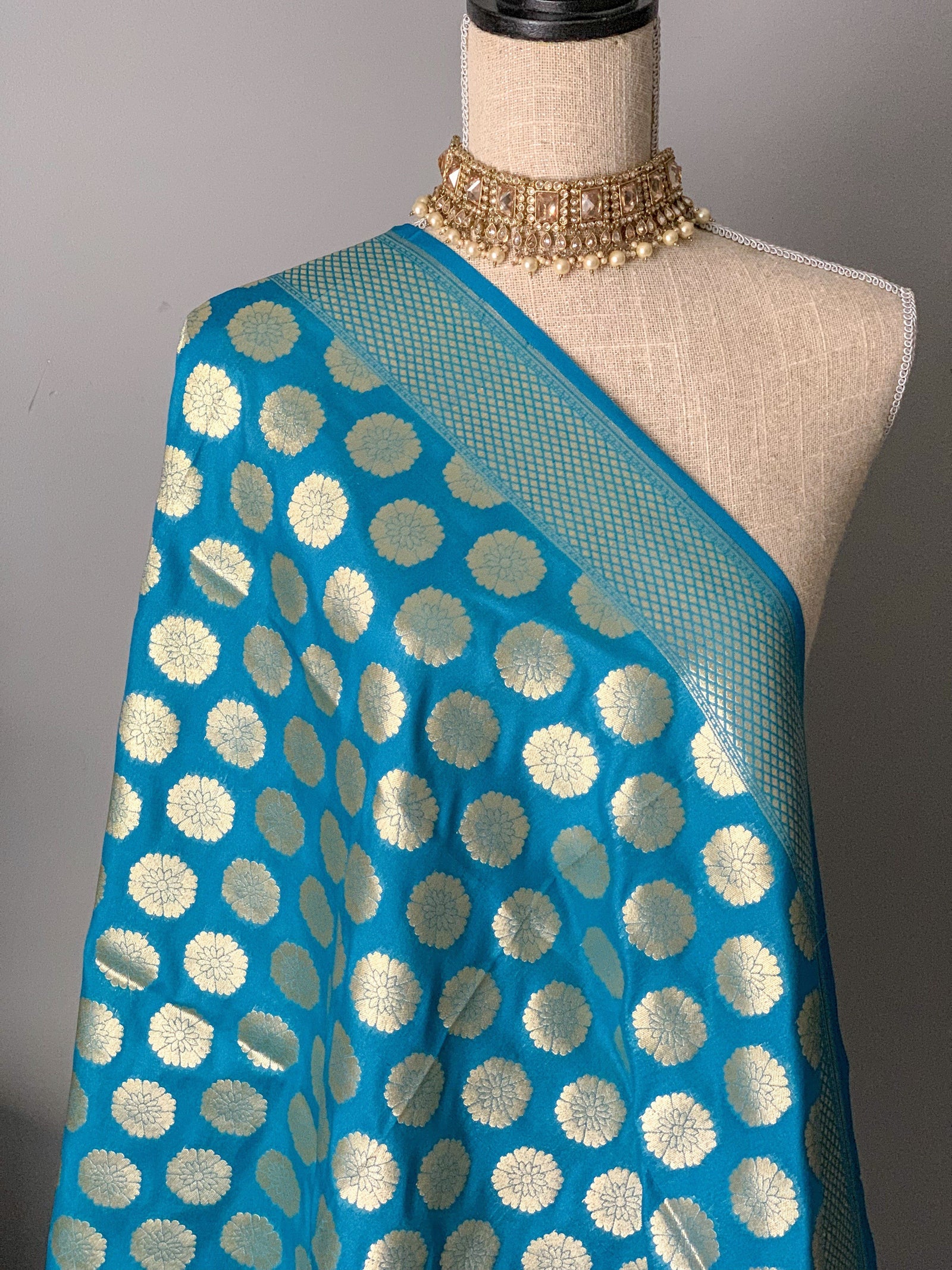 Floret Banarsi - Vibrant Blue, Dupatta - THE KUNDAN SHOP