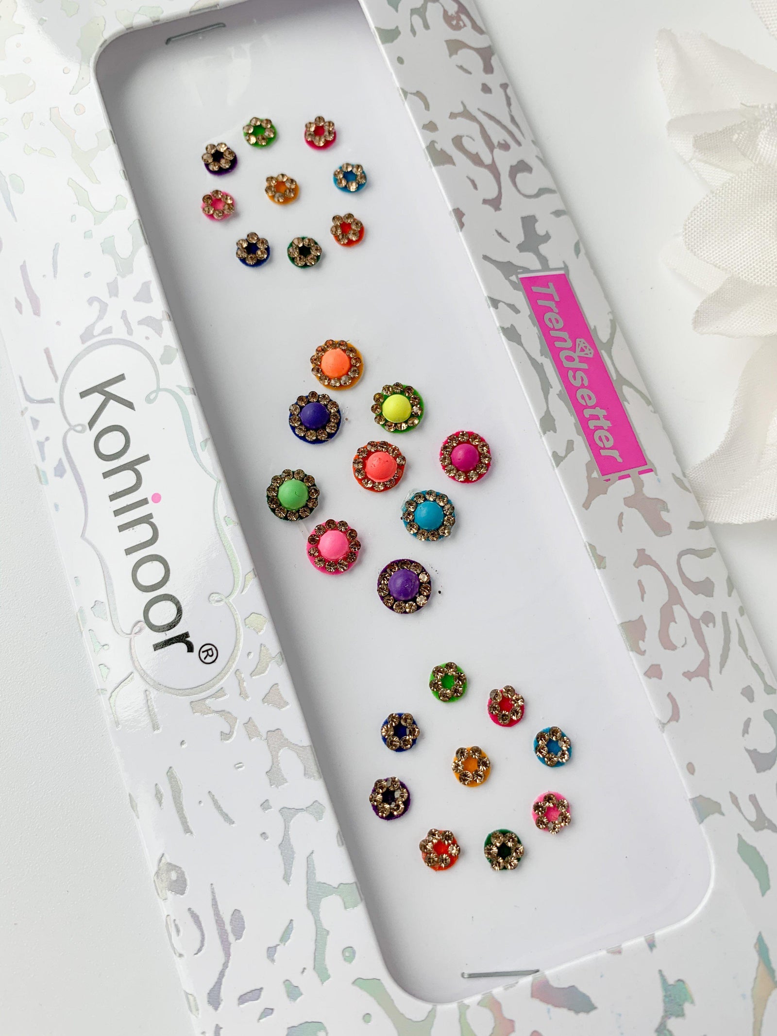 Assorted Size/Style Bindis Bindis THE KUNDAN SHOP 