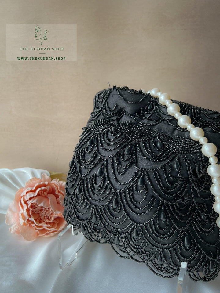 Chic Pouch in Black Clutch THE KUNDAN SHOP 