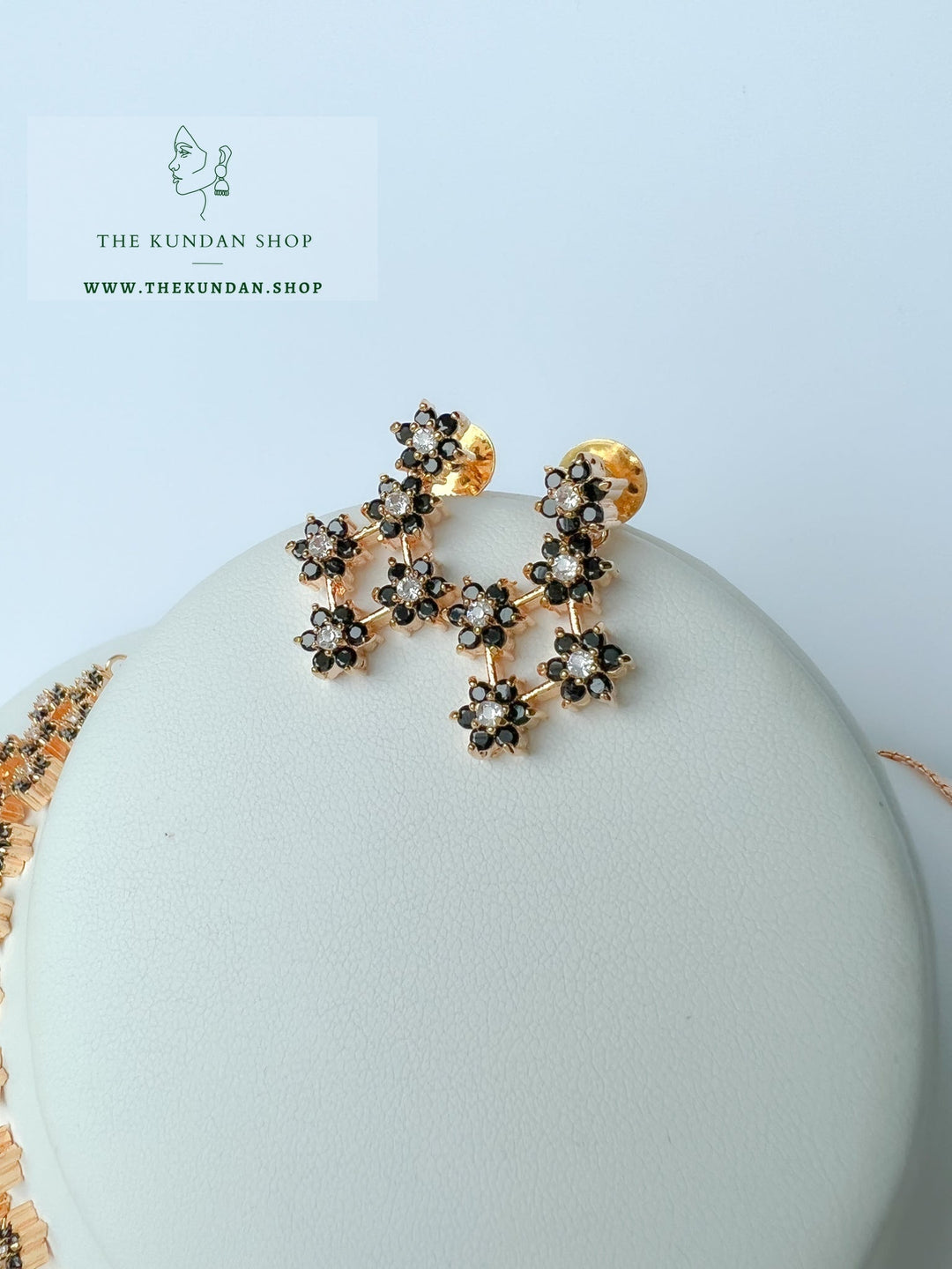 Consequential in Black Necklace Sets THE KUNDAN SHOP 