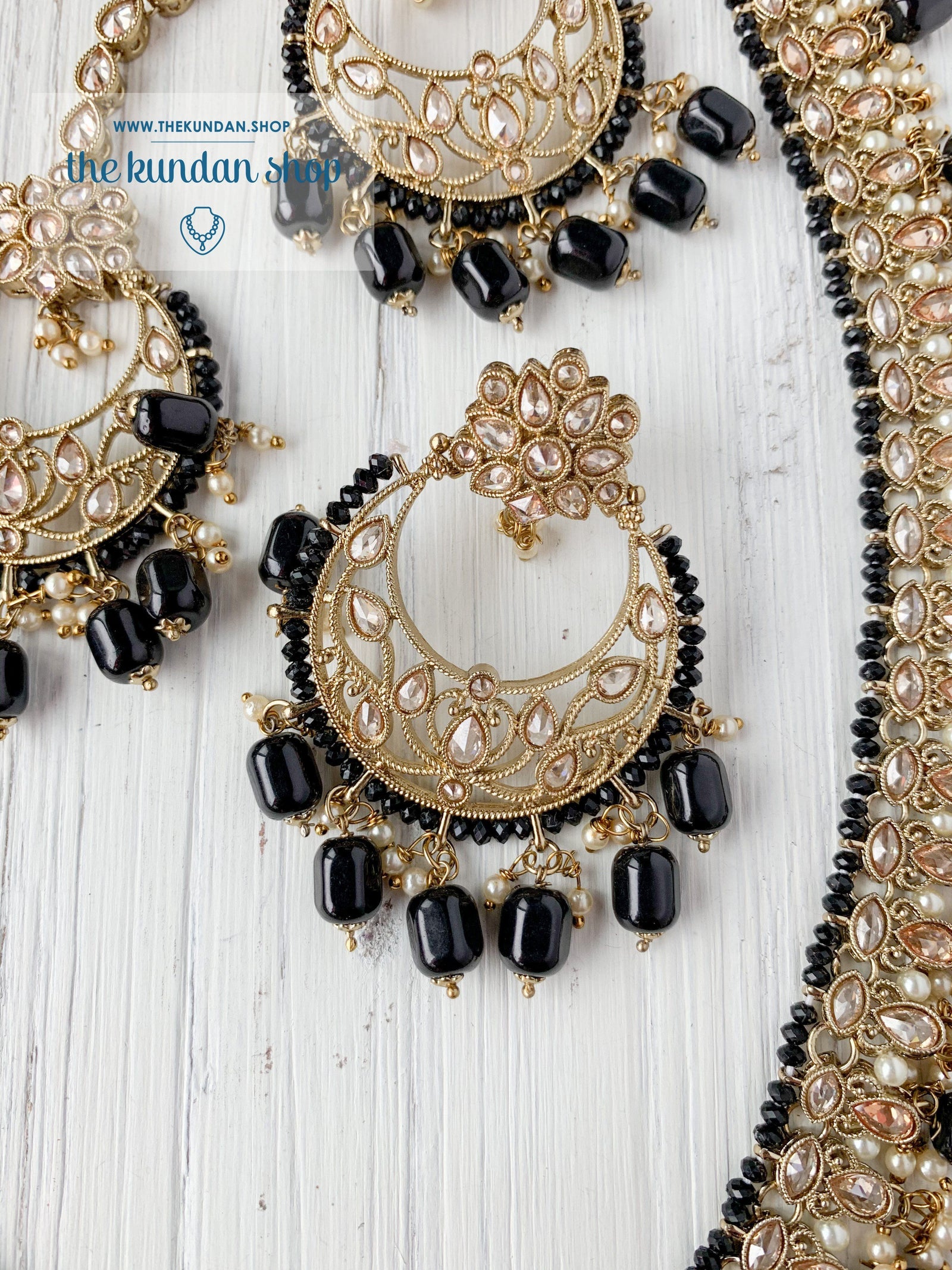 Vigorous in Black Necklace Sets THE KUNDAN SHOP 