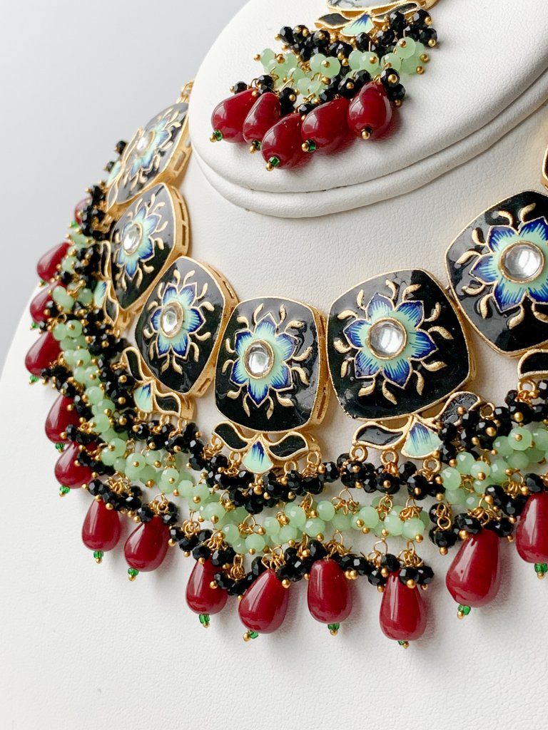 Elan in Black Necklace Sets THE KUNDAN SHOP 