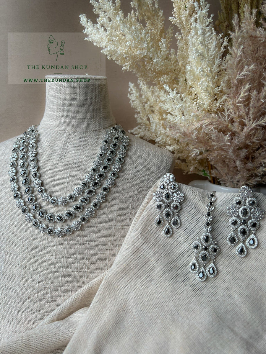 React in Silver & Black Necklace Sets THE KUNDAN SHOP 